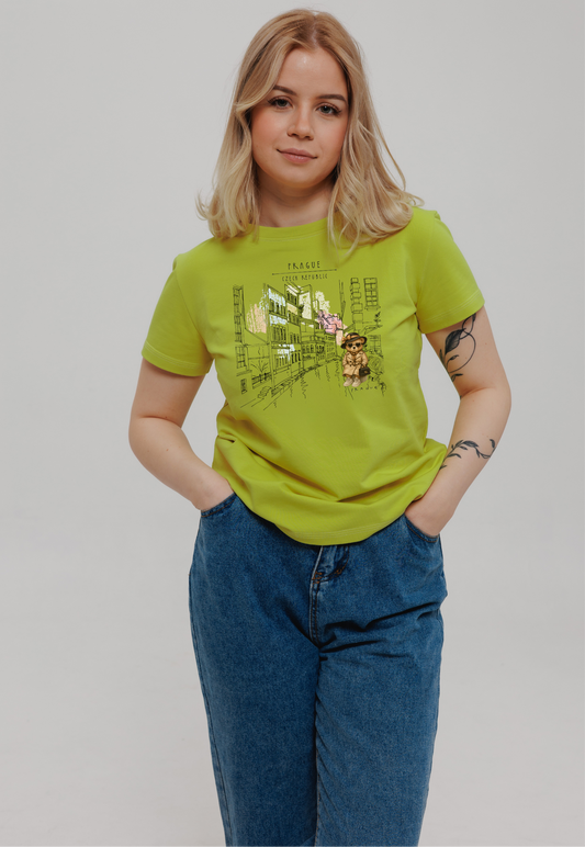 Stylish Prague T-shirt with Bear Illustration