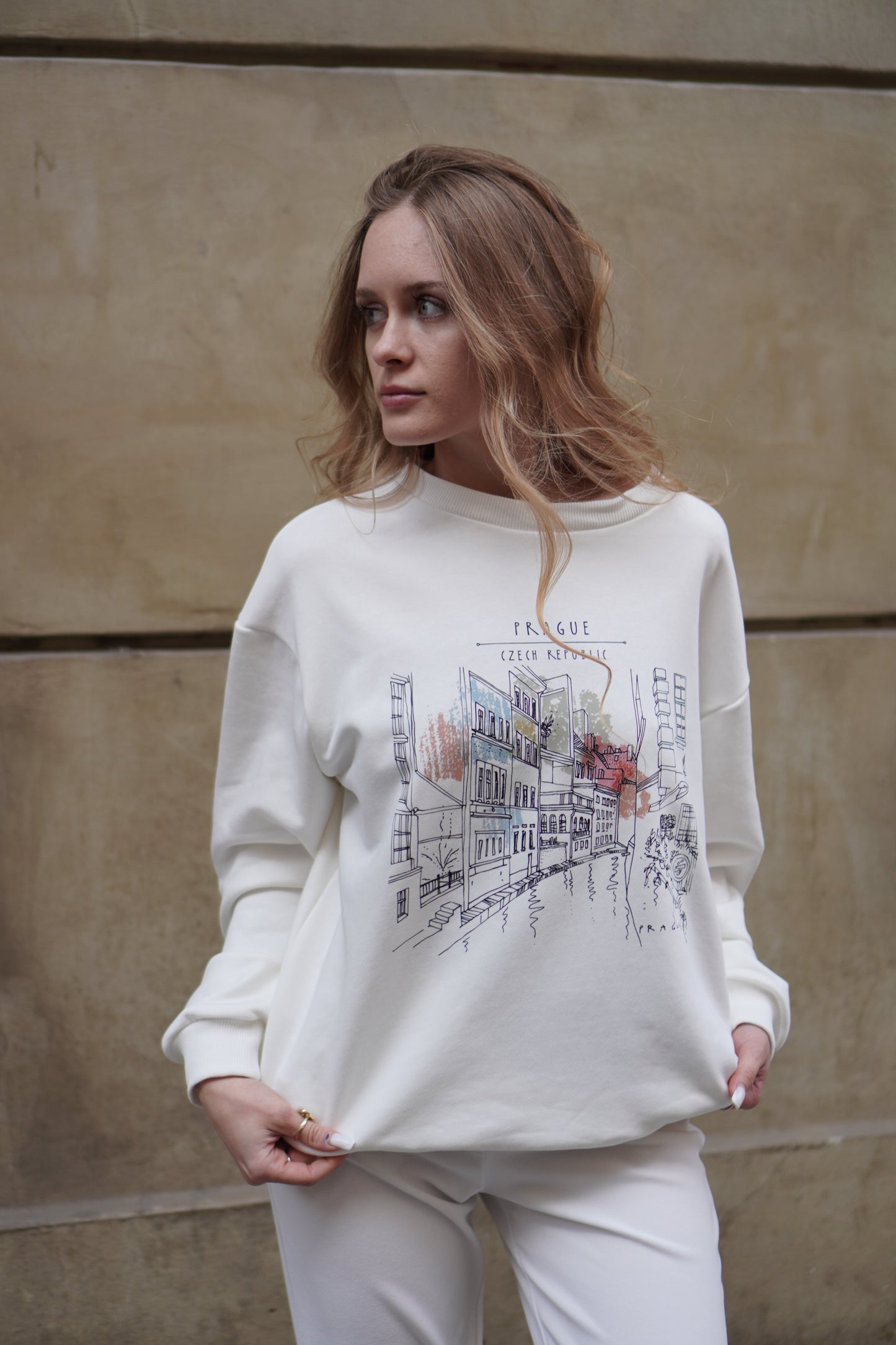 Unisex mikina Prague Sketch – umělecká pocta Praze