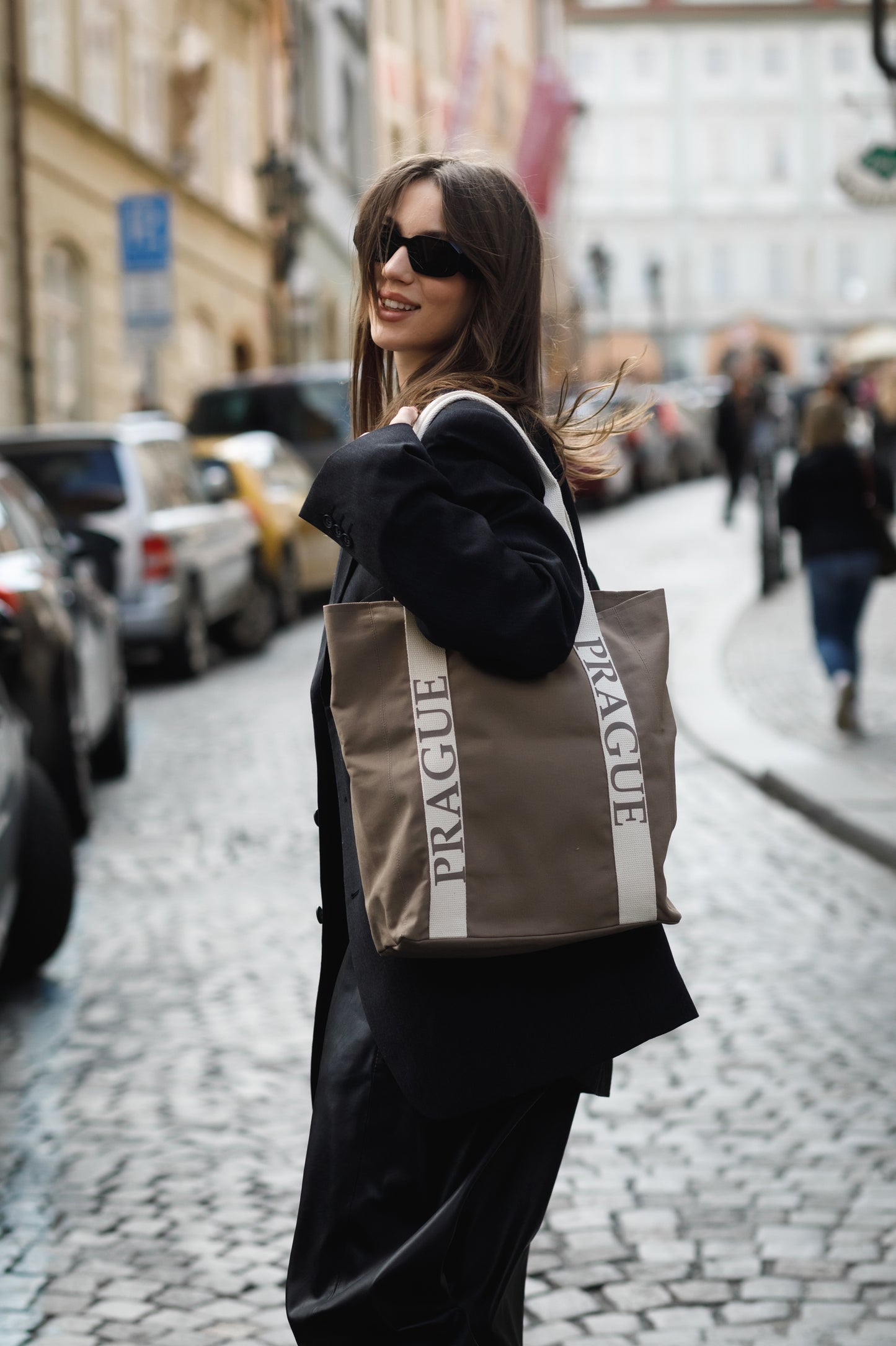 Stylish Shopper Prague